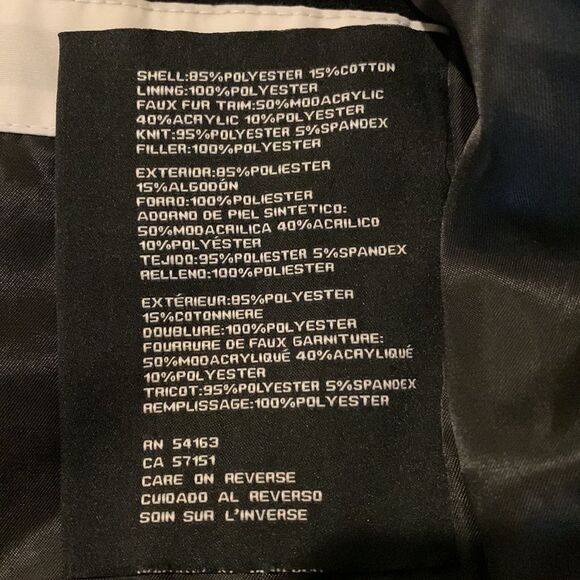 Guess winter coat M NWT - Picture 13 of 17